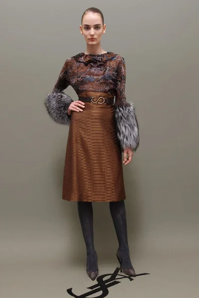Look 17